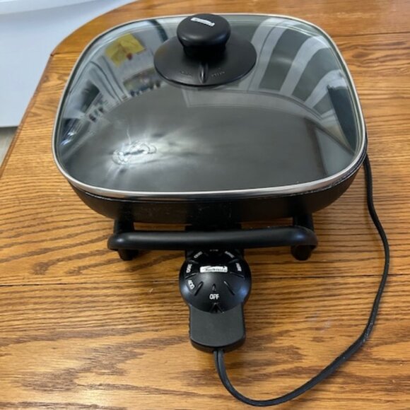 Kenmore 12"x12" Electric Non-Stick Skillet - Picture 1 of 5